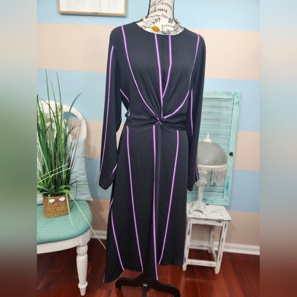 Nine West Front Draped Asymmetrical  Dress - Picture 4 of 10